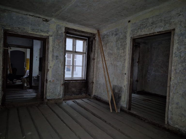 WhatsApp Image 2025-11-22 at 12.48.30 (1)