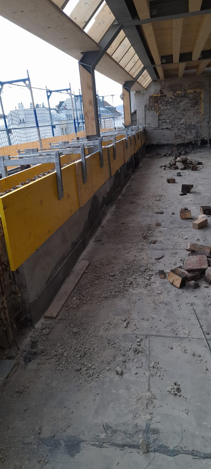 WhatsApp Image 2025-11-22 at 12.49.26 (1)